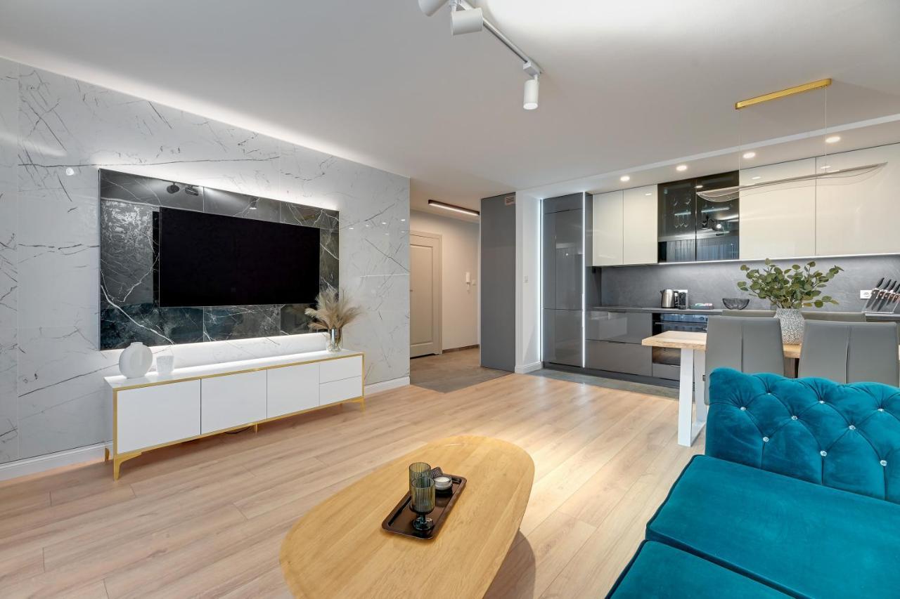 Przystan Letnica Seaside By Downtown Apartments กดัญสก์ ภายนอก รูปภาพ